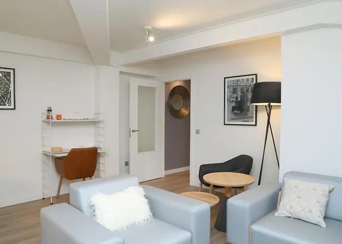 Viviendas Catedral *