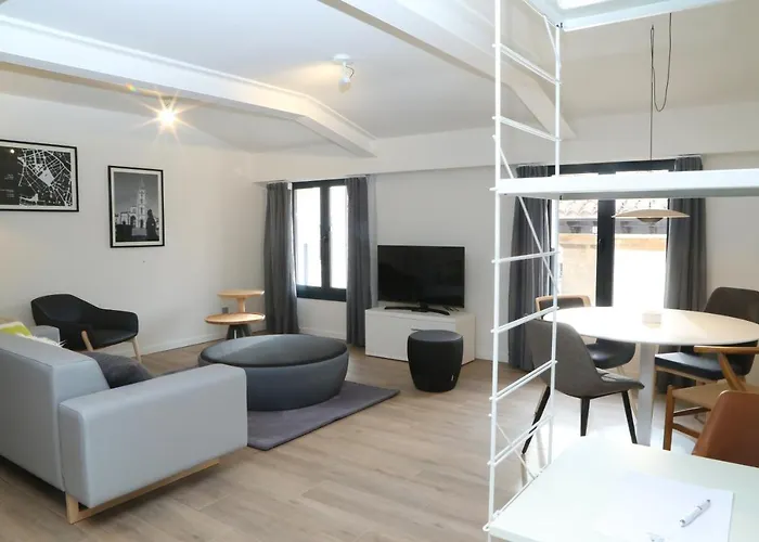 Daire Viviendas Catedral